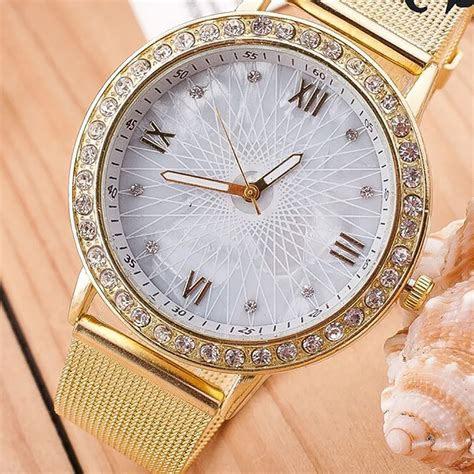 fashion new lady watches women elegant quartz watch crystal rhinestone golden color wristwatch