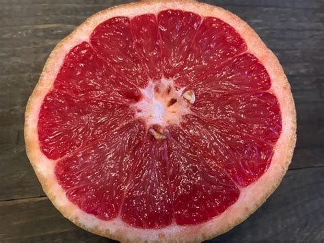 The Goodness Of Grapefruit Benefits And Cautions Dabillaroundthetable