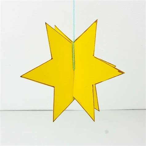 Einfache faltschritte mit schönem resultat: Sterne basteln mit Kindern - 3D Stern basteln - inkl ...