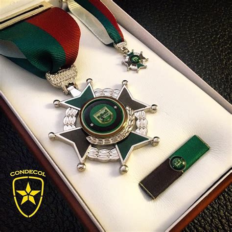 .colombia y a las pesas colombianas, escribió en twitter la cuenta oficial del comité olímpico del país latinoamericano, detallando que la plata lograda por el atleta hace la medalla olímpica número. Medalla Alcaldía Riosucio. Departamento del Choco ...