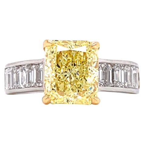 Gia 4 Carat Yellow Diamond Ring At 1stdibs How Much Is A 4 Carat