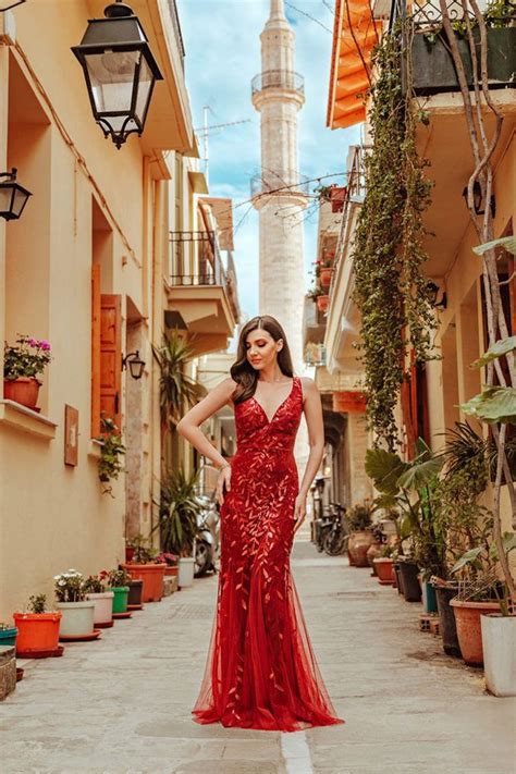 Spring wedding attire can be hard to decide on with the weather constantly changing. 12 Gorgeous Wedding Guest Dresses for Spring/Summer 2019 ...