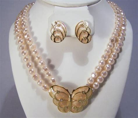 Vintage Kenneth J Lane Enamel Butterfly Jewelry Set Necklace