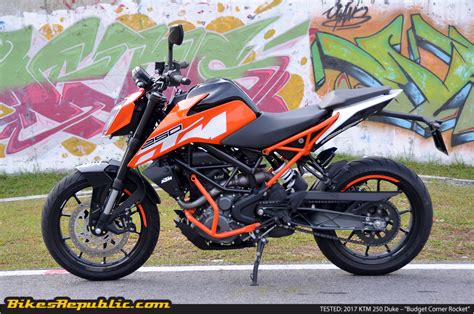 And now, the company has launched the new 2021 ktm 250 adventure and 3.10 lakhs. TESTED: 2017 KTM 250 Duke - "Budget Corner Rocket ...