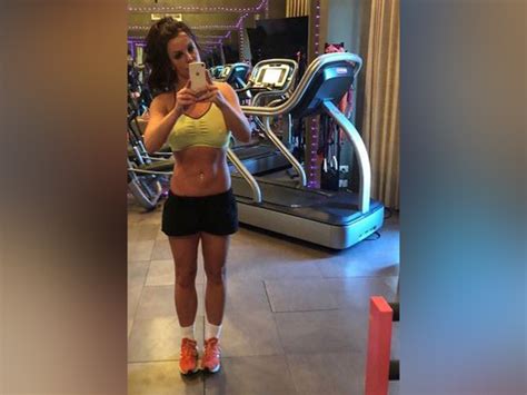 Britney spears is insanely flexible in this video. Britney's beau reveals about their tandem workouts