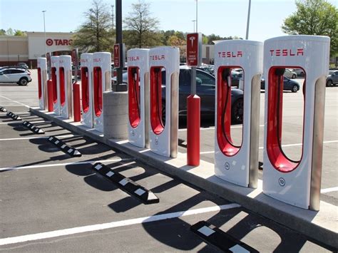 New Tesla Superchargers At Camp Creek Received Well By Public