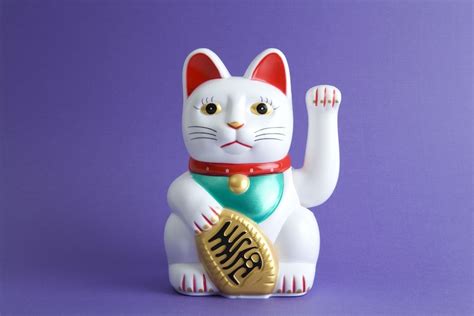 L Histoire De Maneki Neko Le Chat Porte Bonheur Japonais