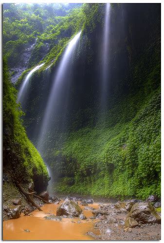 Cafe waras atrodas pie bumissari, bayu, songgon, banyuwangi regency, east java 68463, indonēzija, netālu no šīs vietas ir: Madakaripura waterfall ~ East Java, Indonesia | Madakaripura… | Flickr