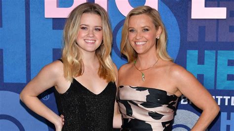 Reese Witherspoon Says Daughter Avas College Applications Felt Like An