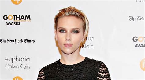Scarlett Johansson Pulls Out Of Movie Over Transgender Role Controversy The Forward