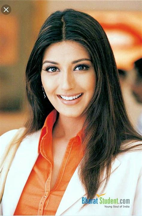 Sonali bendre switches on the sunshine in her latest post. Sonali Bendre | Beautiful indian actress, Beautiful ...