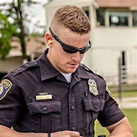 She returned to the barber shop three hours later complaining about her haircut, san diego police sgt. Famous Concept 19+ Indian Police Haircut Style