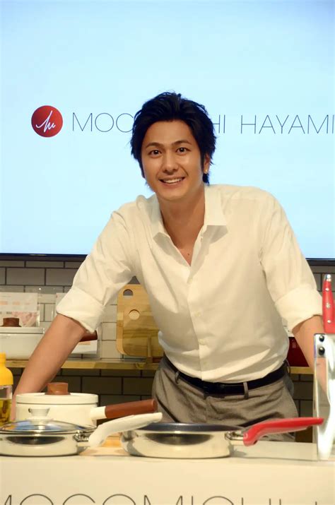 【写真 13枚】キッチンブランド「mocomichi Hayami」の会見に登場した速水もこみちさん Mantanweb（まんたんウェブ）