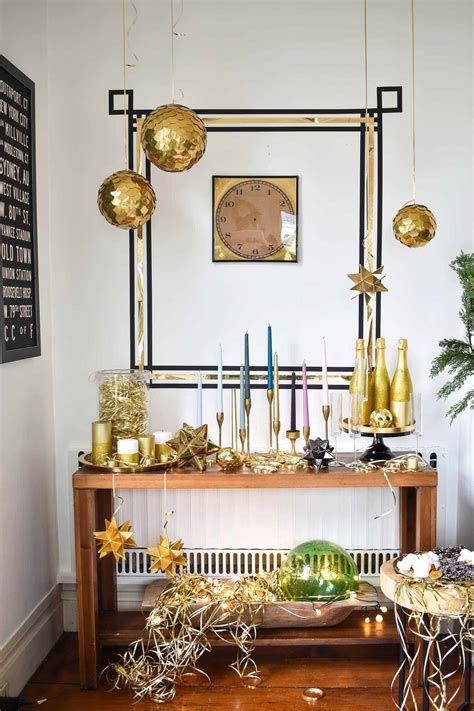 The trends in seasonal design and decorations are particularly rich this year. DIY Gold New Years Eve Decorations - At Charlotte's House