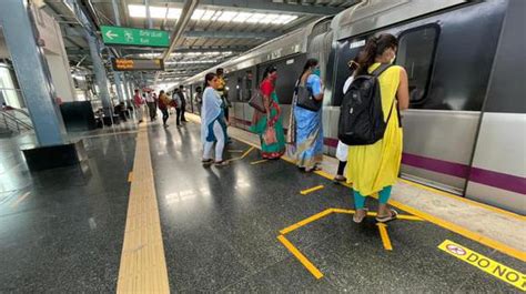 bmrcl to run namma metro trains from 7 a m to 6 p m re introduces tokens the hindu