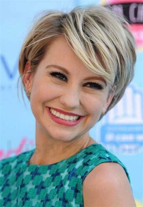 Pixie long hair cuts are effortlessly sweet, framing the face exquisitely and creating an total fun, bouncy, and modern style. Long Layered Straight Pixie Hair | Longer pixie haircut ...