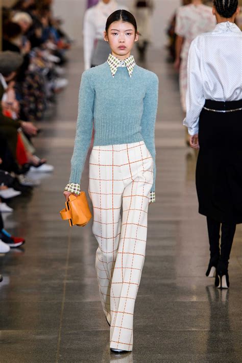 Victoria Beckham Fall Winter 2019 Trends Runway Coverage Ready To Wear