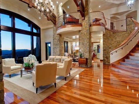 25 Stunning Living Rooms With Hardwood Floors Page 5 Of 5