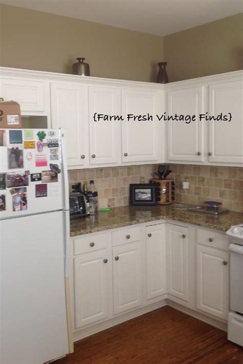 Painting Thermofoil Cabinets with Annie Sloan Part 1 - Farm Fresh
