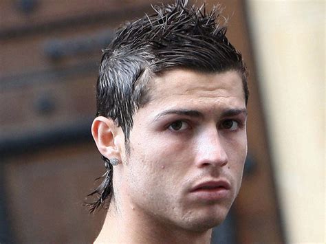 Cristiano ronaldo hairstyle ideas are full of style and personality. Cristiano Ronaldo Hairstyle Pictures | A Star News & Gallery