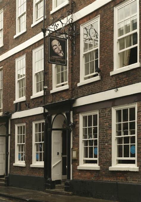 Guy Fawkes Inn