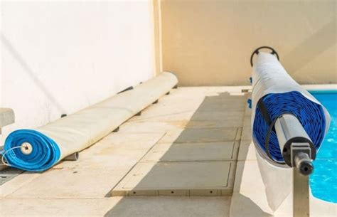 Sunbathers automatic safety pool covers are by far the most energy efficient and safe pool covers on the market. New Research Homemade Pool Cover Reel System | Homemade ...