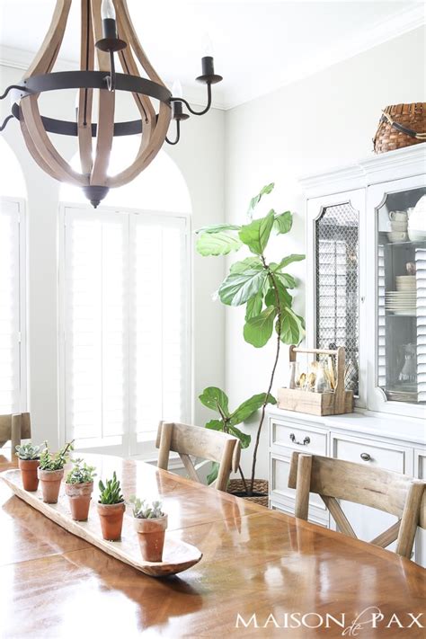 If you need fresh ideas to diversify the interior of your living room, it means that you have come to the right place. Simple Spring Dining Room Decorating Ideas - Maison de Pax