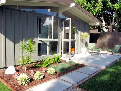 Mid Century Modern Curb Appeal Roundtree Landscaping