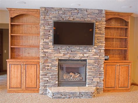 What are the best places for art galleries in sioux falls? Sioux Falls Kitchen and Bath » Gallery » Fireplace Gallery