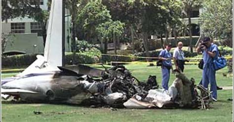 4 Dead In Florida Plane Collision Cbs News