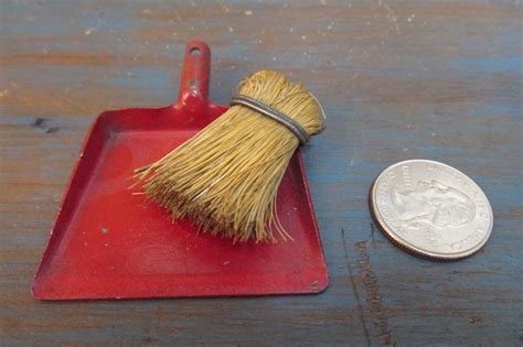 Antique Primitive Doll Size Dust Pan Broom Country Farm House Toy