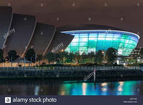 Clydeside Hi Res Stock Photography And Images Alamy