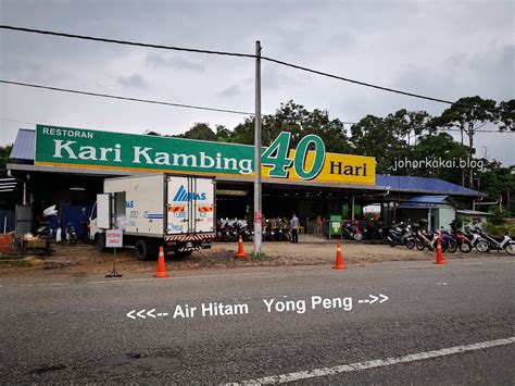 Dashcam footage of cash van crew under attack from cit robberssa trucker. Kari Kambing 40 Hari. Air Hitam Yong Peng Johor |Johor ...