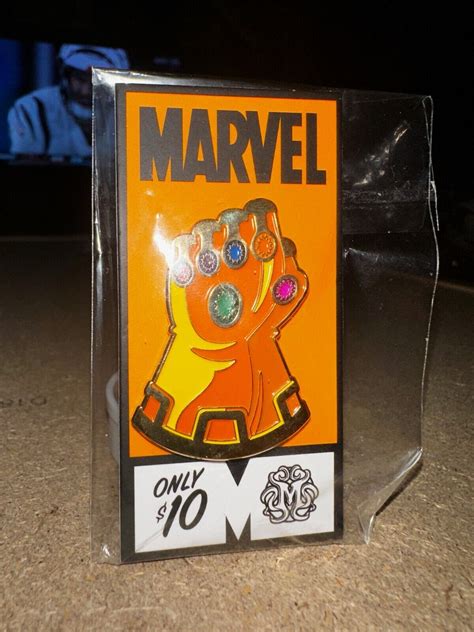 Infinity Gauntlet Mondo Marvel Comics Enamel Pin By Tom Whalen Mcu