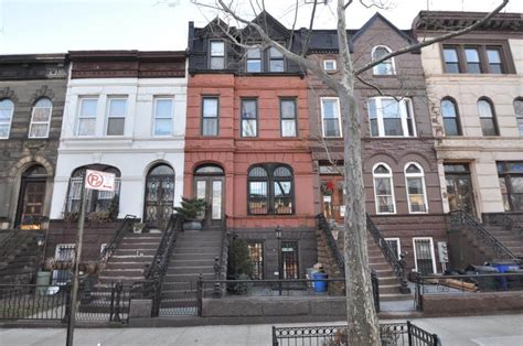 View homes for sale or rent in city centre brownstones detailed information includes city centre brownstones real estate profile, city centre brownstones trending homes , schools. Brooklyn Homes for Sale: A Luxe Park Slope Townhouse ...