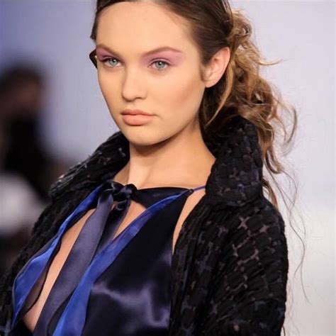 Young Candice Swanepoel Rocking Purple Shadow And Natural Makeup