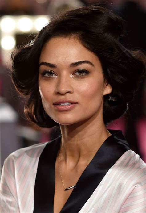 Get The 2014 Victorias Secret Fashion Show Hair And Makeup Makeup For Life
