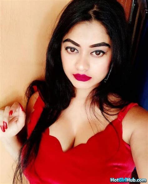 Sexy Indian Girl With Big Boobs 12 Photos