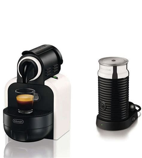 Using a caffenu® cleaning capsule after 30 cups of coffee made or at least once a month will give your nespresso® machine that occasional clean that it needs to function properly. 0132190608 - ESSENZA - NEW AEROCCINO 3 | DE'LONGHI ...