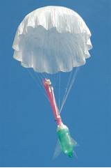 Bottle Rocket Design With Parachute