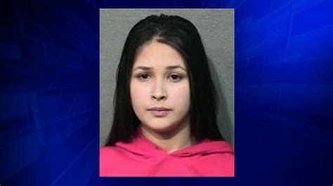Teenage Girl Accused Of Prostituting 14 Year Old Girl Wsvn 7news