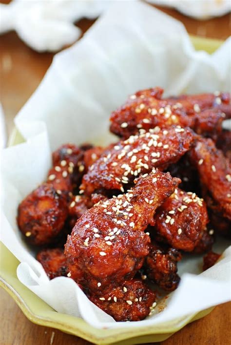 623 258 просмотров 623 тыс. Korean Fried Chicken Recipe with Sweet & Spicy Sauce ...