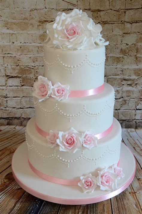 Clares Cake Boutique Wedding Cake Decorations Fountain Wedding