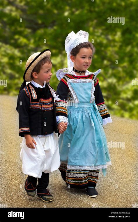 Children Traditional Costume France Hi Res Stock Photography And Images