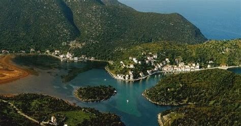 Έκτακτη επικαιρότητα, τελευταία νέα, πολιτική ελλάδα. Δεν είναι η Νορβηγία. Αυτό το υπέροχο φιορδ βρίσκεται στην ...