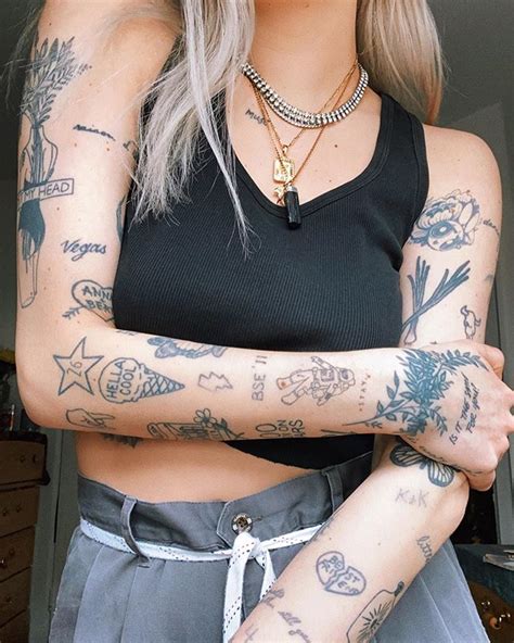 Lizzy Lizzykatzenberger Instagram Photos And Videos Tattoos