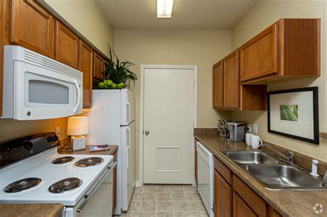 30 listings in lake charles, la. Country Club Pointe Apartment Homes Apartments - Lake ...
