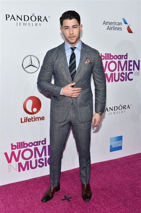 Nick Jonas Clothes And Outfits Page 6 Star Style Man Celebrity