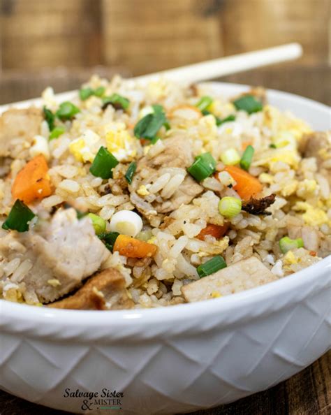 Leftover slices make a good sandwich. Fried Rice Using Last Nights Leftovers | Recipe in 2020 ...