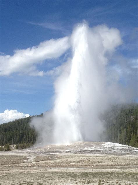 old faithful yellowstone old faithful yellowstone natural landmarks